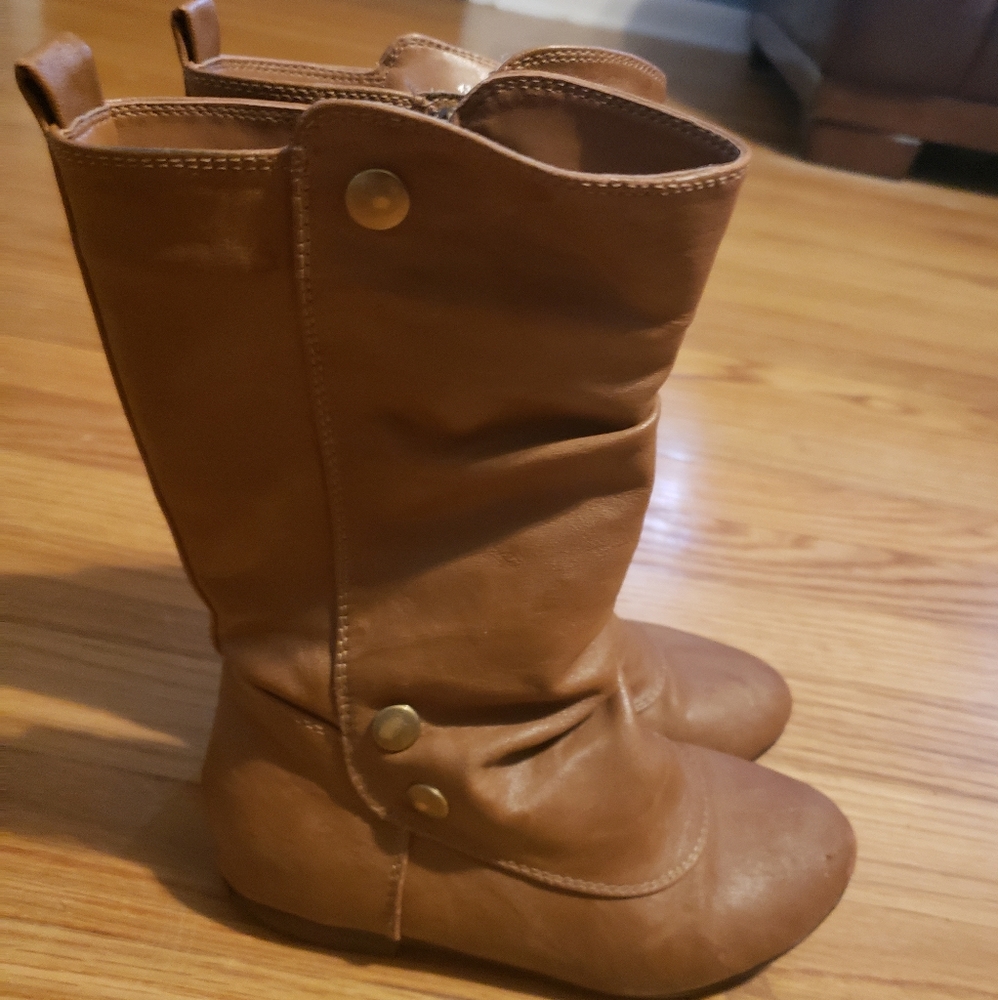 Girls Boots